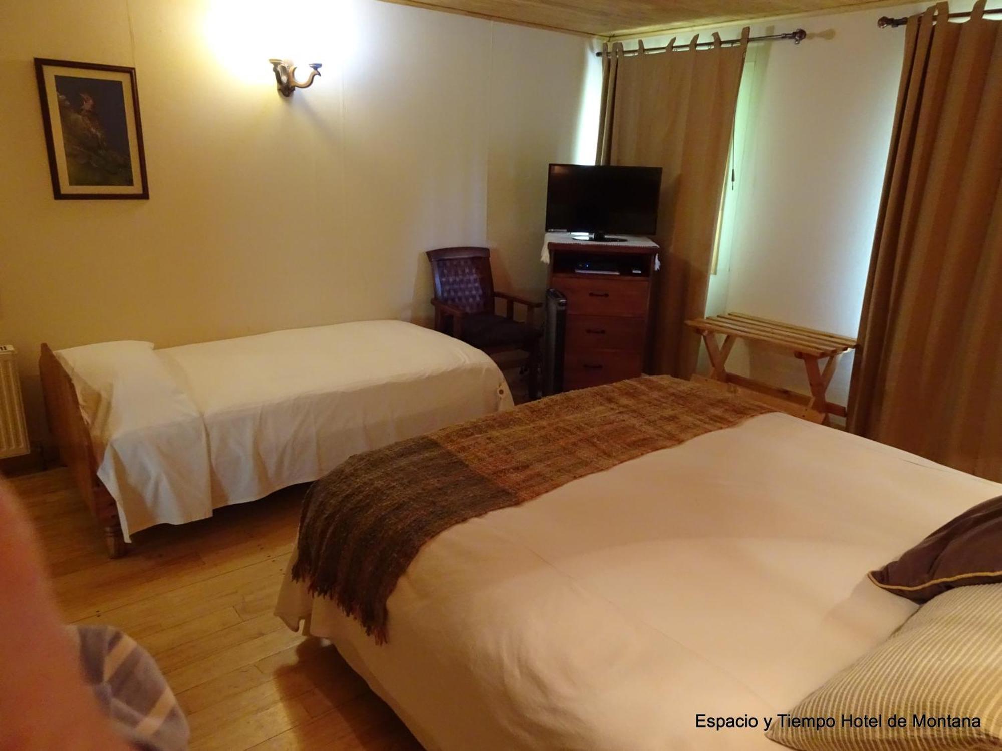 Espacio Y Tiempo Hotel De Montana La Junta Cameră foto